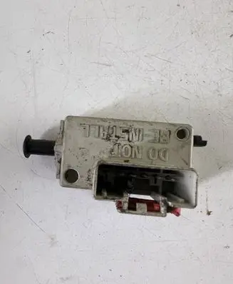 Dodge Nitro Brake pedal sensor switch 56045043AG 56045043A 56045043