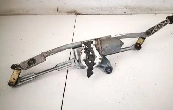 Volvo S80 Front wiper linkage and motor 9171899 110824