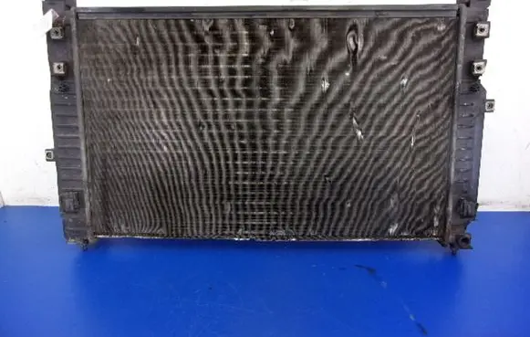 Audi A4 S4 B5 8D Coolant radiator