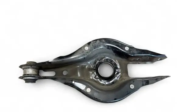 BMW 2 G42 Rear control arm 6884694