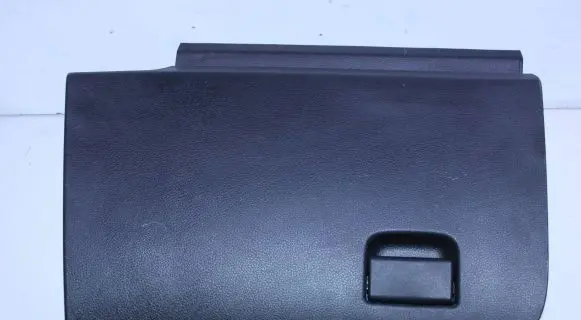 Nissan Qashqai Glove box 685104EH0A 685P34EH0A