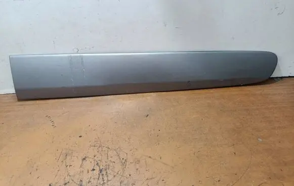 Toyota RAV 4 (XA10) Front door trim (molding) 7507242100
