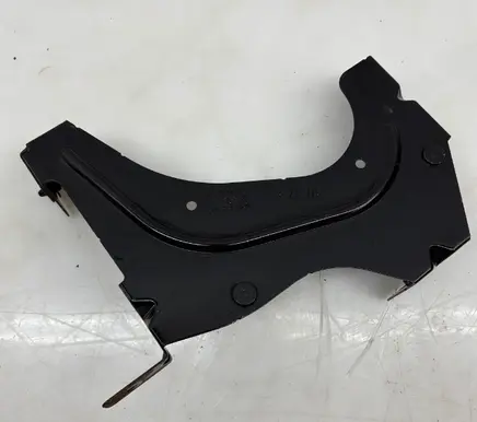 Renault Master III Other engine bay part 8200715100
