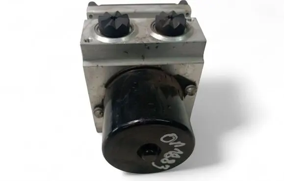 Volkswagen PASSAT B6 ABS Pump 3C0614109P