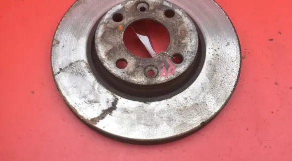 Nissan Micra C+C Front brake disc
