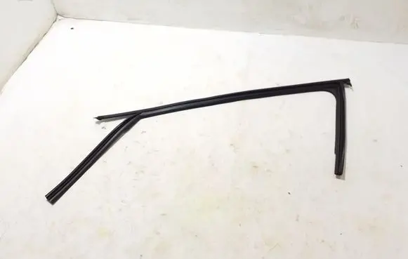 Audi A5 Front door rubber seal 8B3837431B
