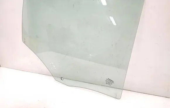 Volvo S60 Rear door window glass 43R001105 E000186 DOT57M20AS2