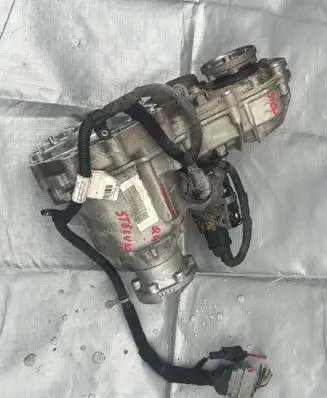 Alfa Romeo Stelvio Gearbox transfer box case 00463461790