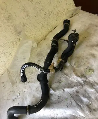 Alfa Romeo Giulia Engine coolant pipe/hose