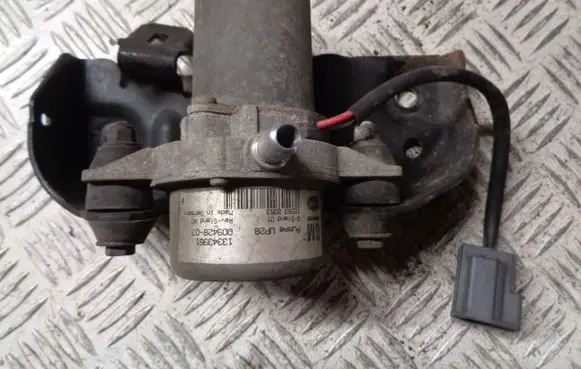 Chevrolet Cruze Fuel injection high pressure pump 13343961