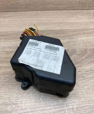 Volkswagen Golf IV Fuse box set 1J0970096A 1J1970039CE