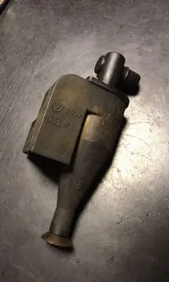 BMW 7 E38 Other engine part 1747047