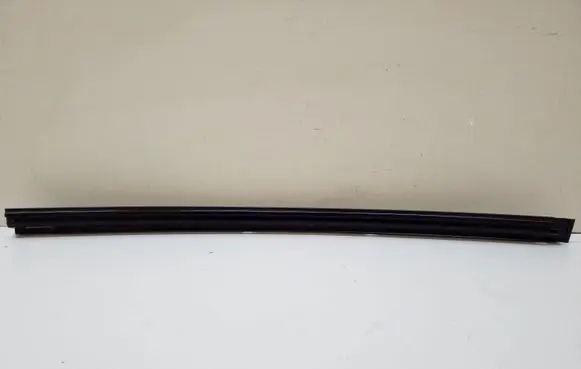 BMW 7 F01 F02 F03 F04 Rear door window/glass frame 7185236