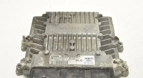 Volvo V50 Engine control unit/module ECU 30729518