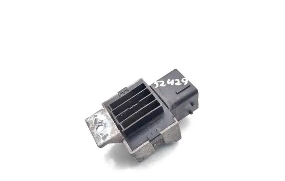 Ford C-MAX II Glow plug pre-heat relay 9M5Q-12A343-AA