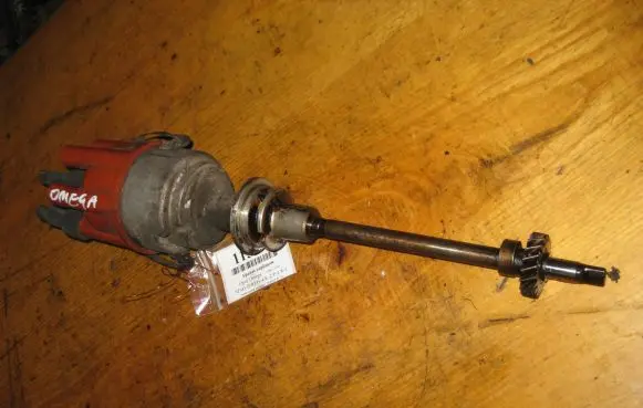 Opel Omega A Spark distributor 