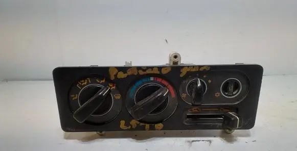 Mitsubishi Pajero Climate control unit