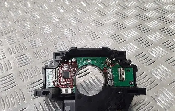 Volvo XC90 Engine control unit/module 30710947