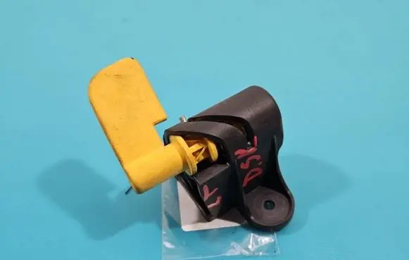 Renault Trafic III (X82) Rear door interior handle 905037994R IMPRK1370132