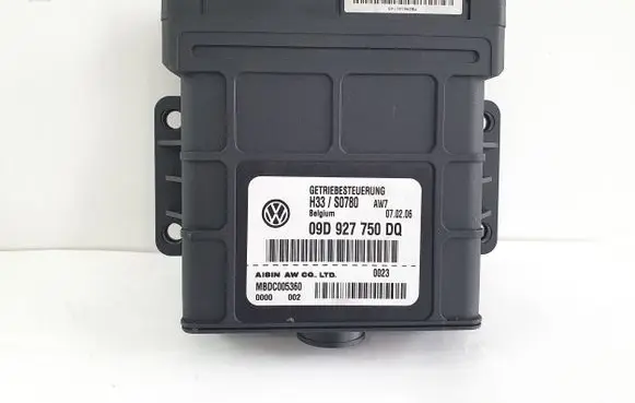 Volkswagen Touareg I Gearbox control unit/module 09D927750DQ