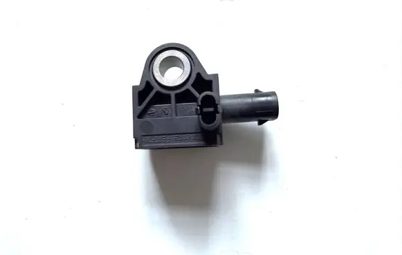 Chrysler Pacifica Airbag deployment crash/impact sensor 68185746AA