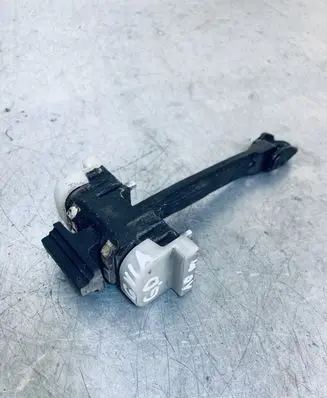 Opel Insignia A Rear door check strap stopper 13229108
