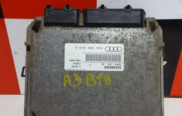 Audi A3 S3 8L Engine control unit/module 06A906019D