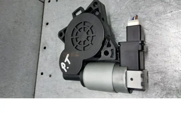 Mazda 3 I Rear door window regulator motor