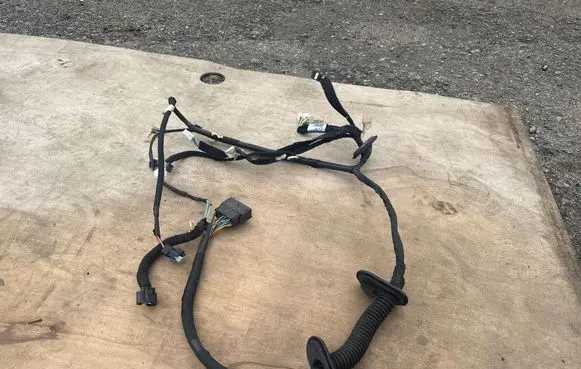 Opel Vivaro Front door wiring loom 93457983 241252954R
