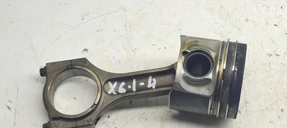 BMW X6 E71 Piston with connecting rod 