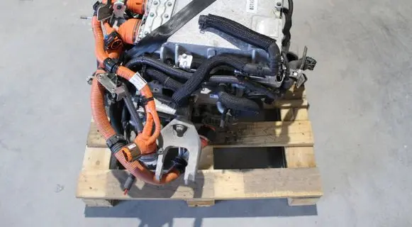 Renault Megane E-Tech Electric car motor 6AM402 PAM402