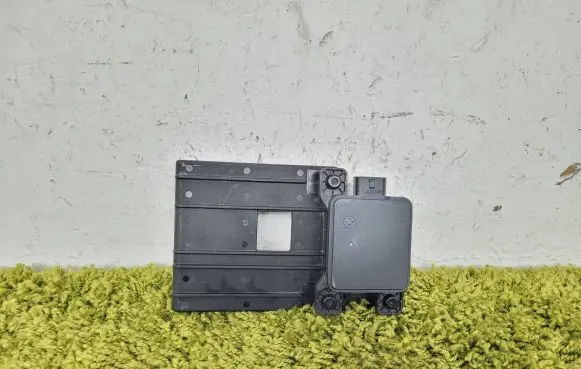 Hyundai Ioniq 5 Distronic sensor radar 99110-g1000
