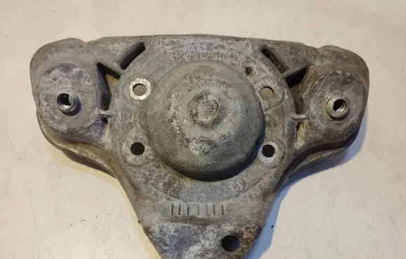 Audi A4 S4 B5 8D Other front suspension part 8D0412381
