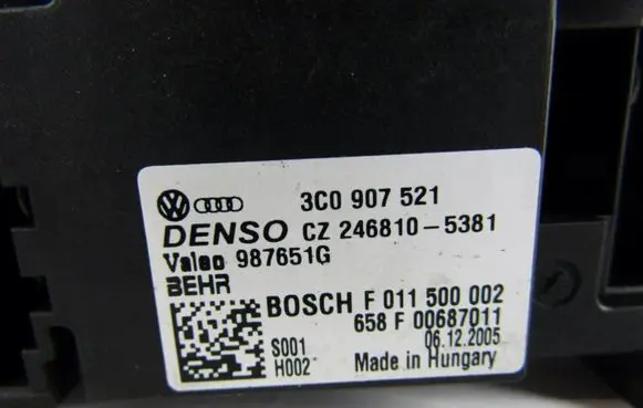 Volkswagen PASSAT B6 Heater blower fan relay 3C0907521