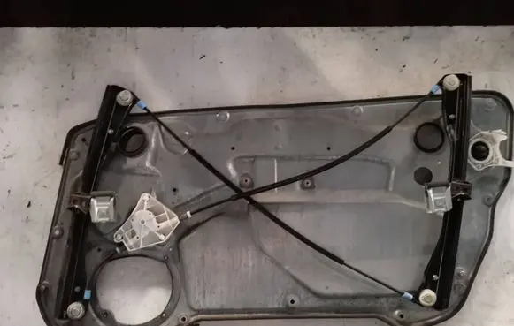 Seat Ibiza II (6k) Front door window regulator with motor 6L3837751K TAB012843P 993060102