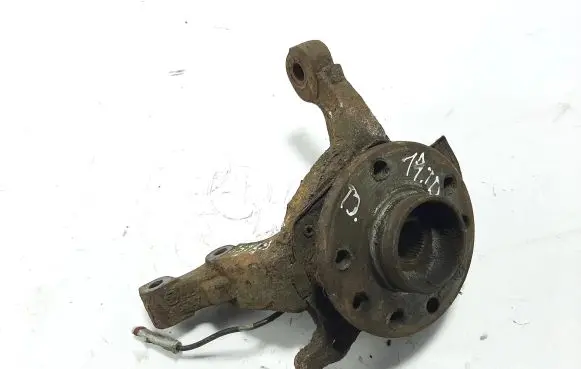 Opel Astra H Front wheel hub 13199460 1617429