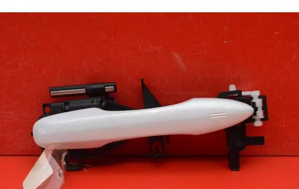 Toyota Yaris Front door exterior handle