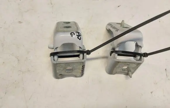 Opel Vivaro Front door hinge set PSAVIVAROJUZAWPP