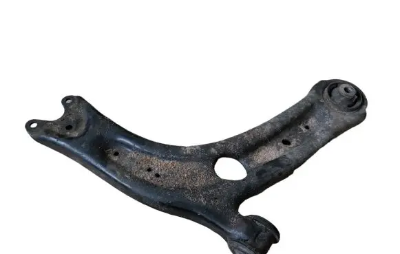 Volkswagen PASSAT B8 Front lower control arm/wishbone 3Q0407154B