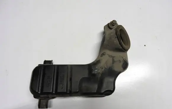 Honda Civic Intake resonator N22A2