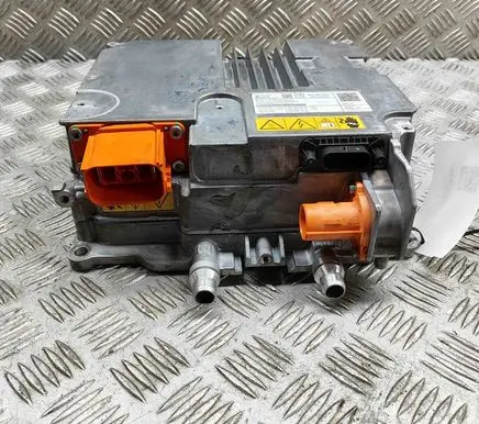 Mercedes-Benz EQB Voltage converter inverter A0009015211 A0009029692
