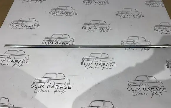 BMW 7 E38 Rear door windshield rail 