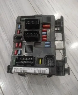 Peugeot 206+ BSM Control unit 9650618480
