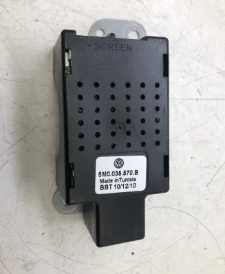Volkswagen Golf VI Aerial antenna amplifier 5M0035570B