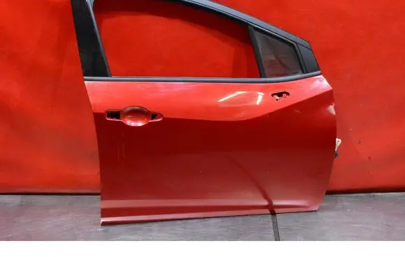 Nissan Micra C+C Front door 