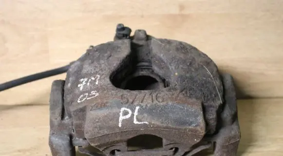 Seat Alhambra (Mk1) Front brake caliper