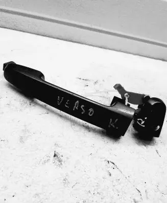 Toyota Avensis Verso Sliding door exterior handle PCPBTM10