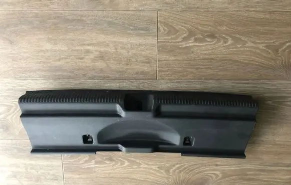 Audi Q2 - Centre console side trim rear 81A863471E