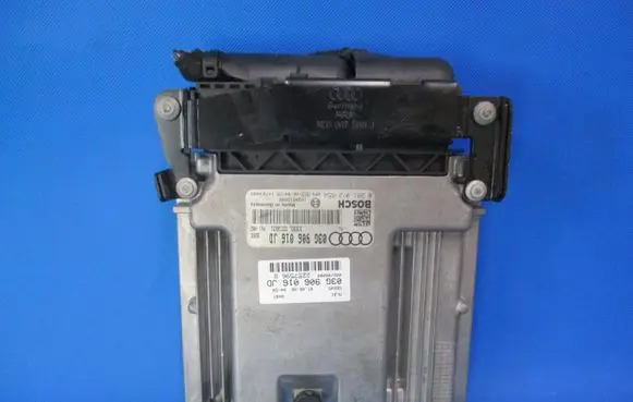 Audi A4 S4 B7 8E 8H Engine control unit/module 03G906016JD 0281012654 1039S12996