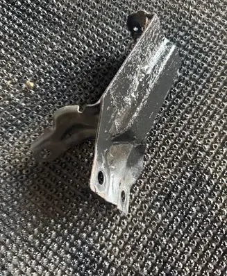 Volvo XC60 Radiator support slam panel bracket 